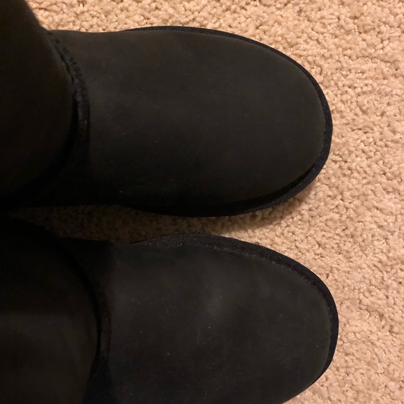 Ugg Classic Short Waterproof Boots size 6 - Picture 3 of 8